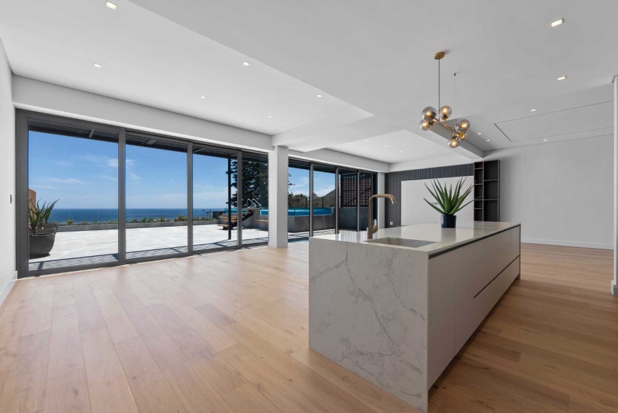 5 Bedroom Property for Sale in Camps Bay Western Cape